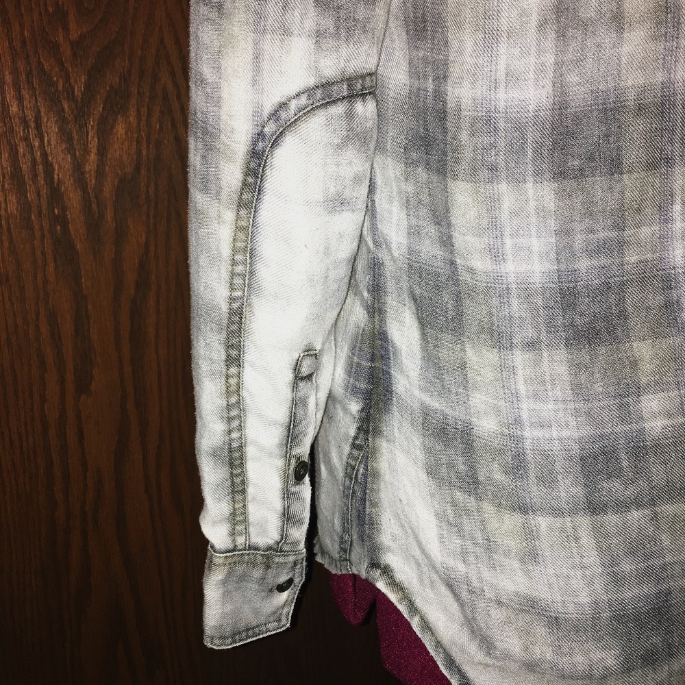 Plaid Vans Shirt - Picture 7 of 7
